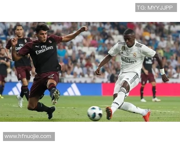 维尼修斯如何在足球界展现不屈不挠的职业精神与奋斗信念 维尼修斯如何在足球界展现不屈不挠的职业精神与奋斗信念