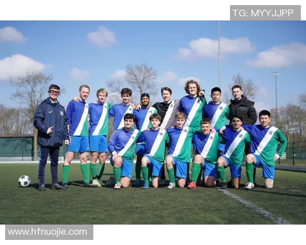 世界足球明星归国时刻精彩瞬间回顾与感人故事分享