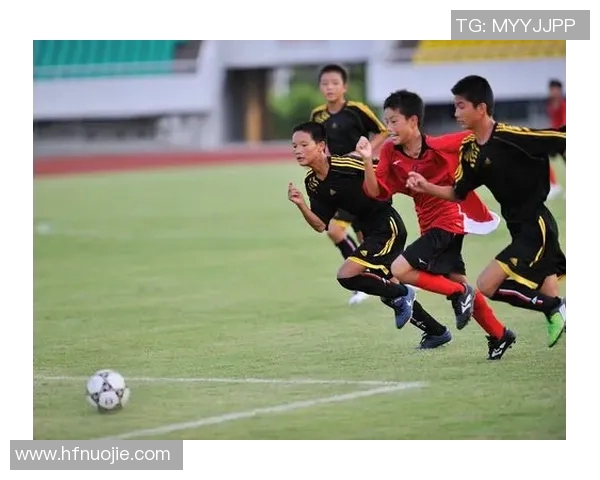 乐动体育足球培训助力青少年成长开启足球梦想之旅