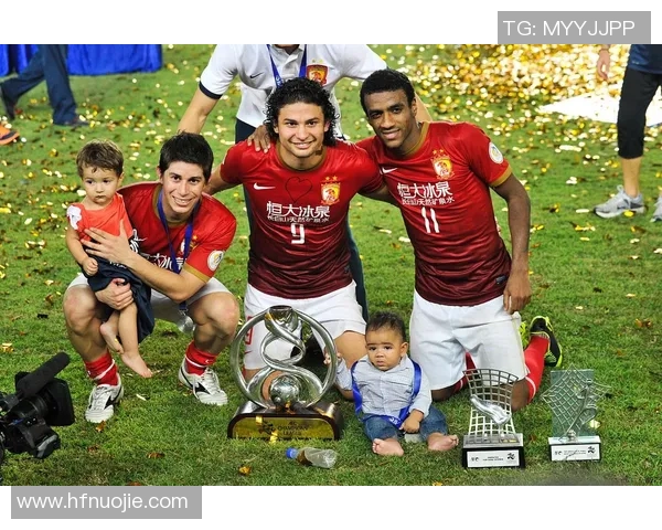 广州恒大足球教练巴西的执教理念与球队发展之路探讨